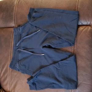 Lululemon scuba jogger French Terry size 4